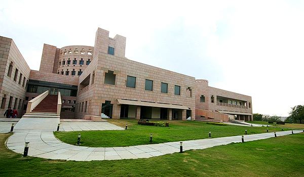 Isb essays 2021 image